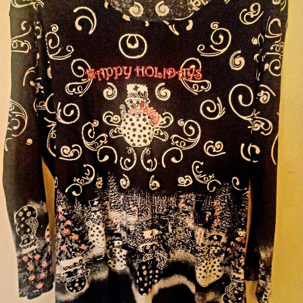 Cute or Ugly Holiday Top size Medium